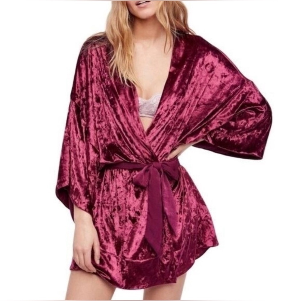 Intimately Free People “Fancy Me” Velvet Robe – Wine/Burgundy – Size Small